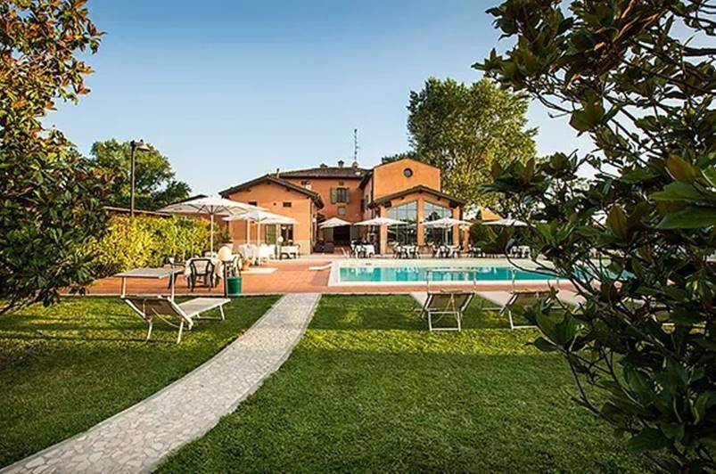 New Angolo del Paradiso club, Modena orari e recensioni Night Advisor