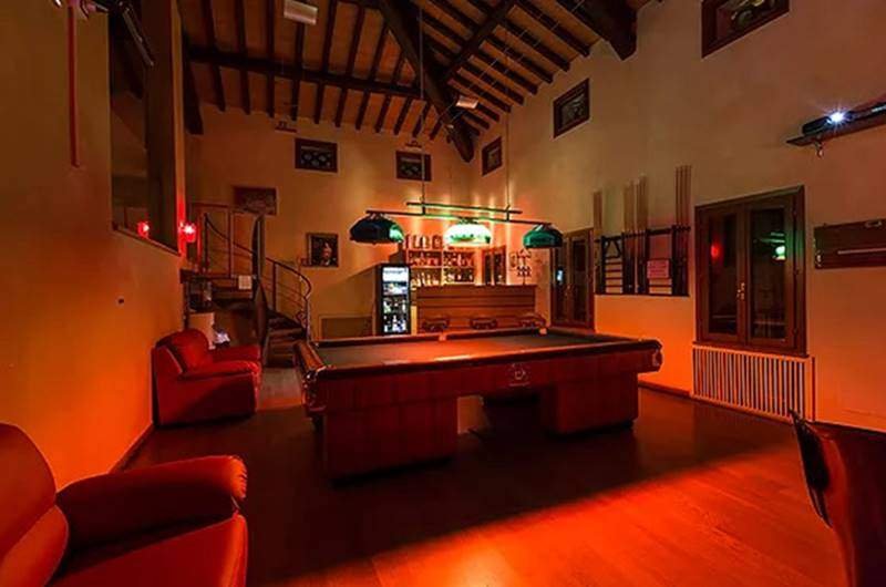 New Angolo del Paradiso club, Modena orari e recensioni Night Advisor