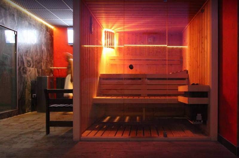 sauna milano via comasina