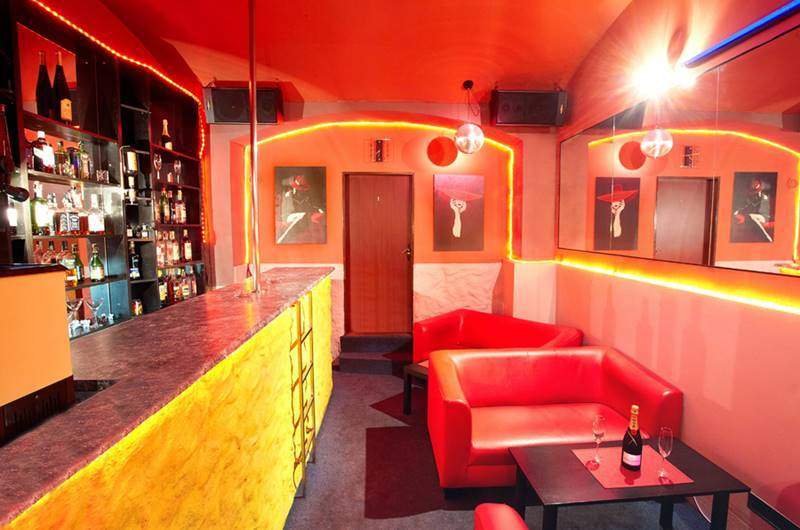 victori night club bordello praga